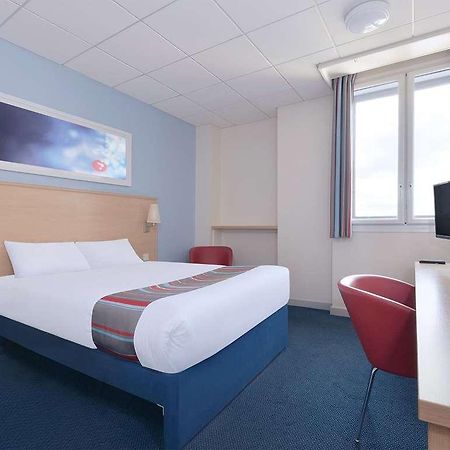 تْشورلي Travelodge Preston Chorley الغرفة الصورة
